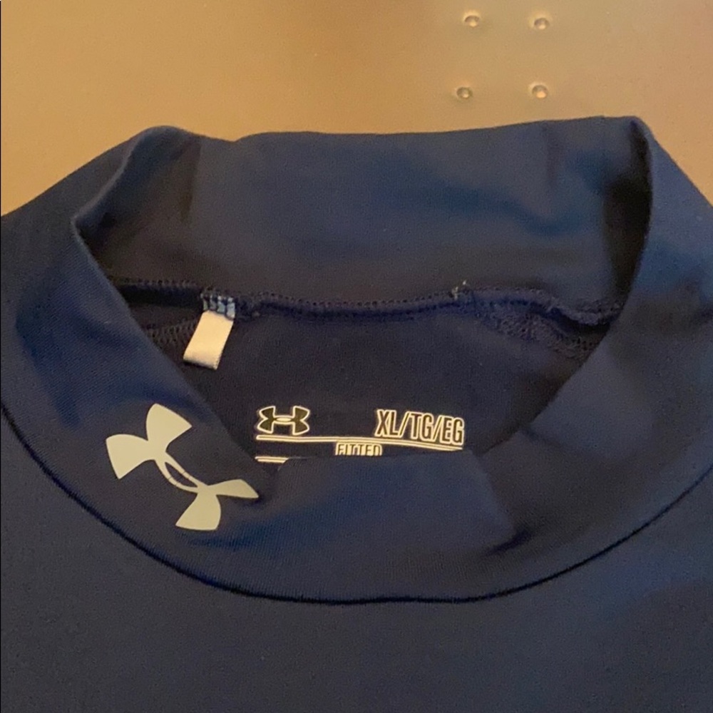 Shirt - Picture 5 of 5